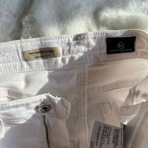 AG Farrah Seamless High Rise Skinny Ankle. Worn once. Amazing condition.